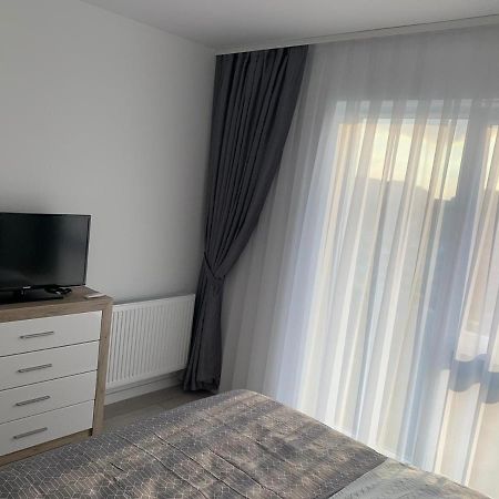 Apartament 2 Camere Prima Nufaru Oradea Exterior foto